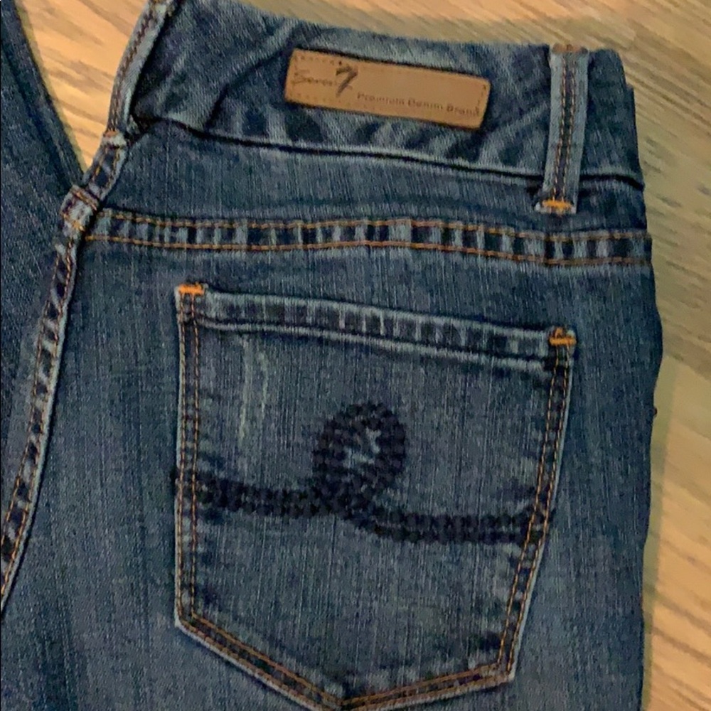 Seven bootcut jeans size 28